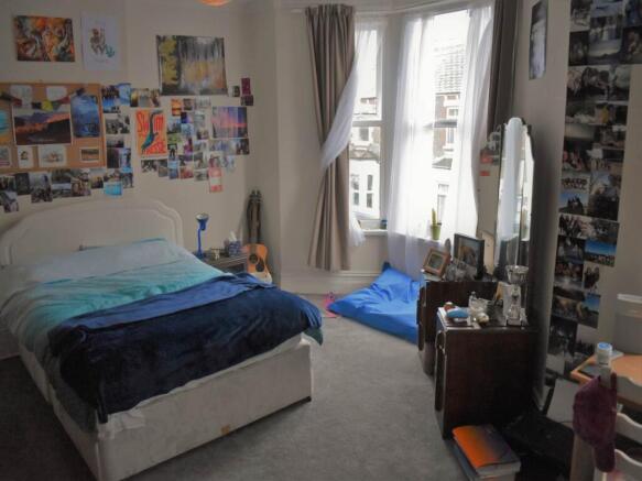 First Floor Front Be