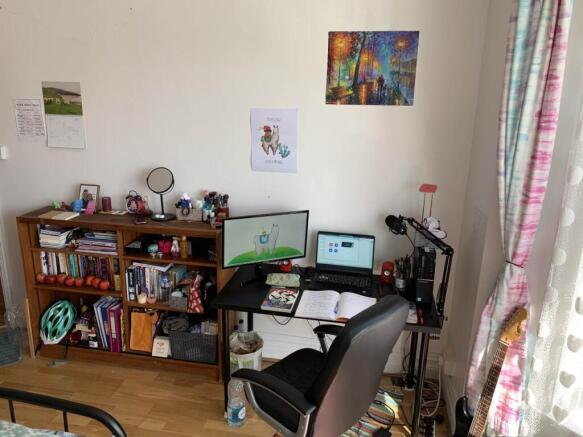 First Floor Front Ri