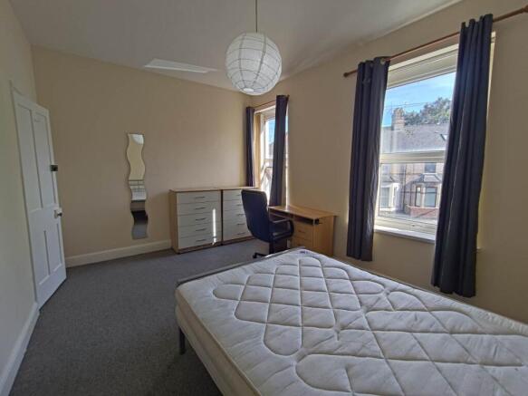 First floor front be