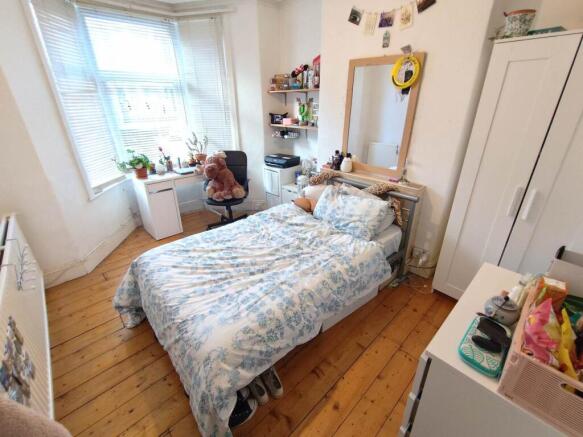 Ground floor front b