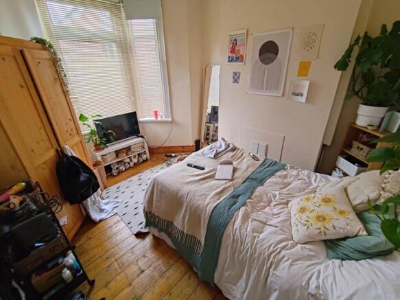 Ground floor front b