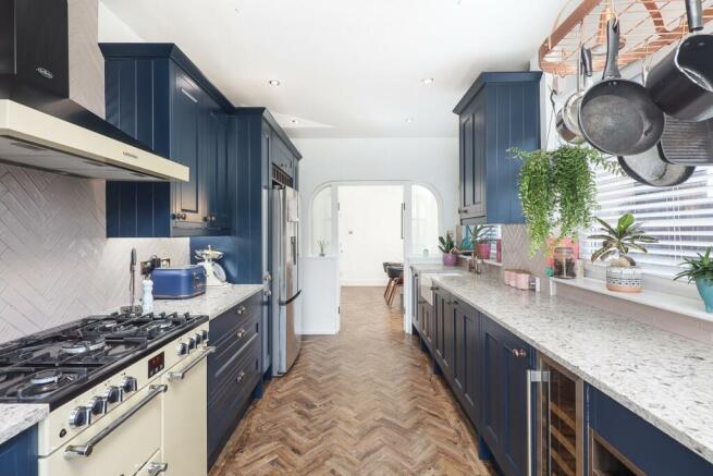 Fitted Kitchen