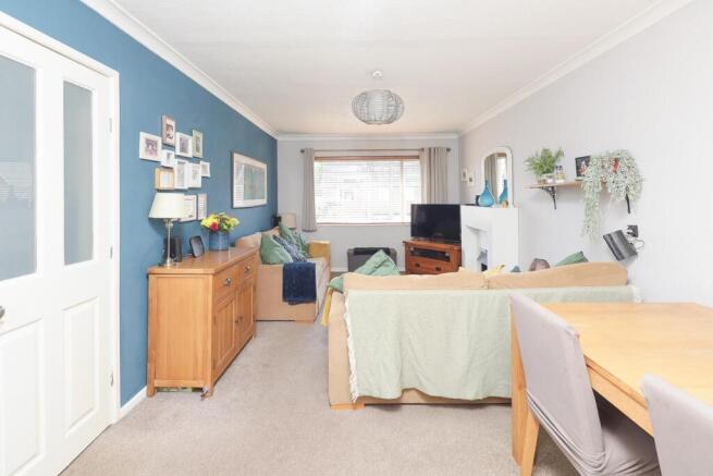 4 Manor House Lane lounge.jpg
