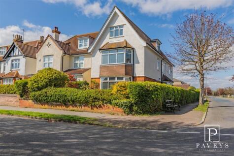 Old Parsonage Way, Frinton-On-Sea