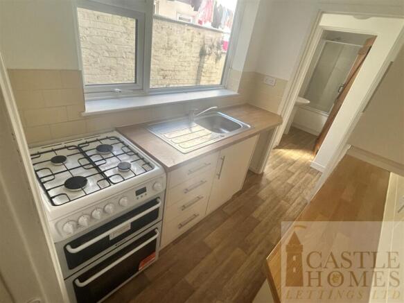 87 BSW Kitchen.jpg