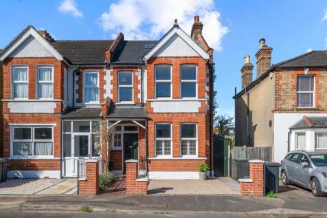 Poplar Grove, New Malden