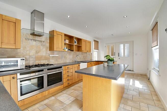 Kitchen 2