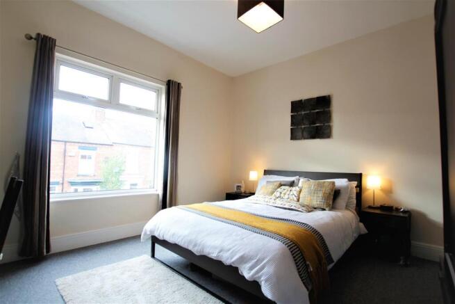 bedroom.JPG