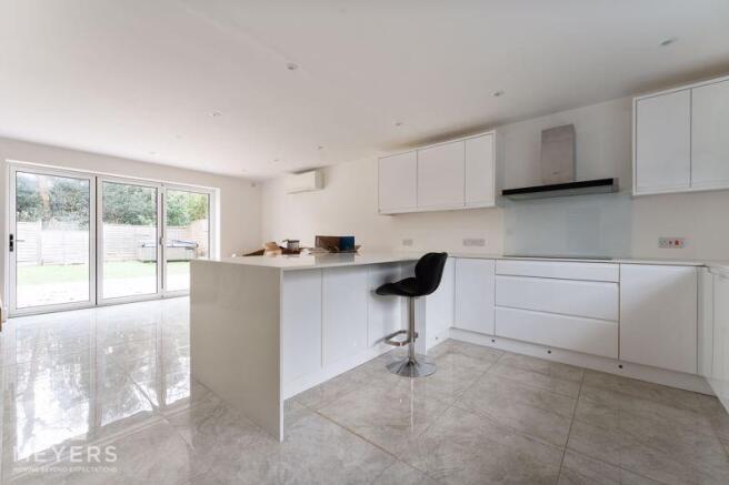Kitchen 2