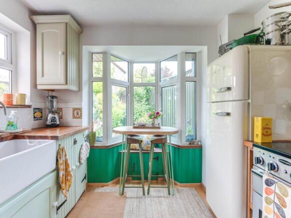 Kitchen (2)