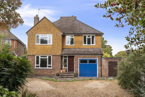 Parklands Place, Merrow, GU1