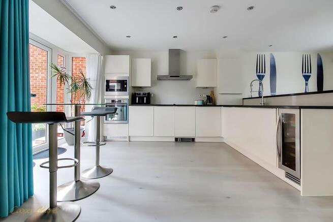 Kitchen/Breakfast Room