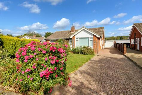 Furzefield Close, Angmering, BN16