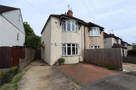 Cedars Way, Newport Pagnell, Buckinghamshire, MK16