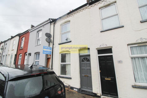 Hampton Road Luton LU4 8AR