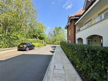 Emerson Park, Rowhill Road, Hextable, BR8