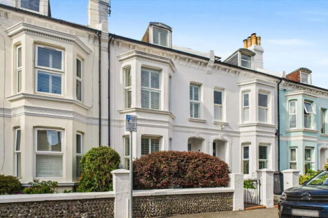 Elizabeth Road, Worthing, BN11 4EF