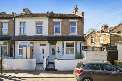 Wellington Road, London, E7