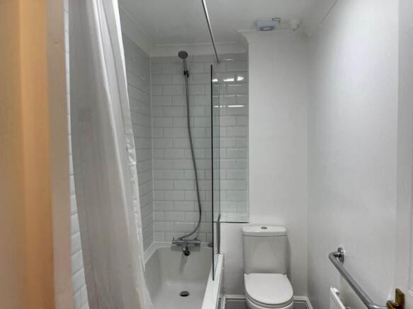Bathroom 4