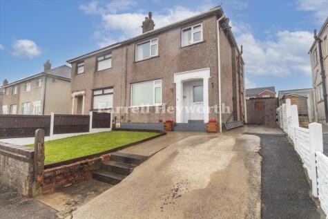 Tan Hill Drive, Lancaster