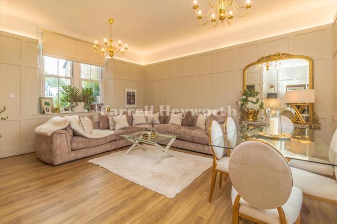 Lounge Diner image 2