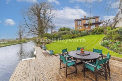 Ash Tree Grove, Bolton Le Sands, Carnforth