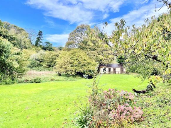 STABLES & GARDEN.jpeg