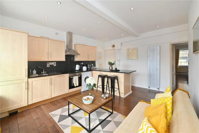 Kitchen/Reception