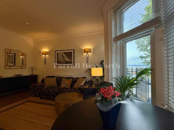 Lounge and Sea View