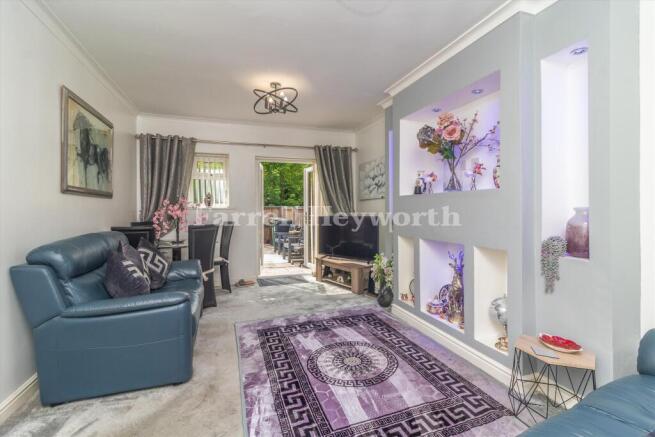 Lounge Diner image 2