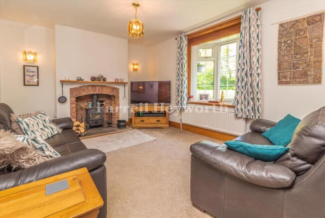 Lounge image 2