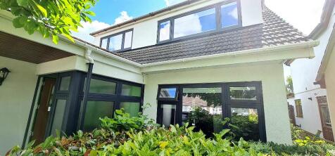 Rayleigh, Essex, SS6