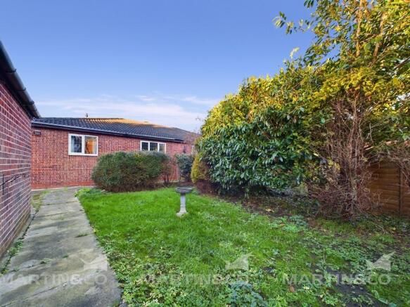 CAM02406G0-PR0367...