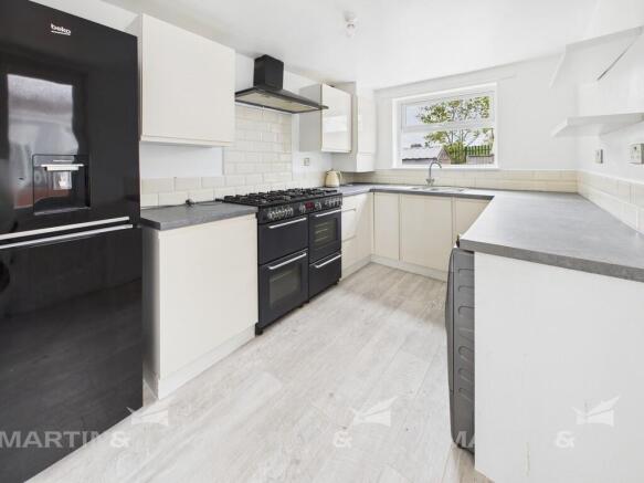 CAM02406G0-PR0523...