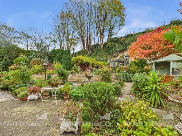 CAM02406G0-PR0531...