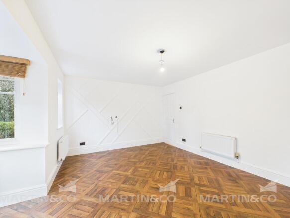 CAM02406G0-PR0557...