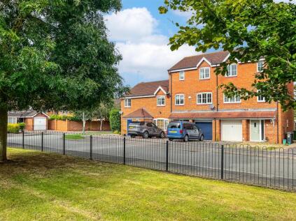 Wilmhurst Road, Warwick