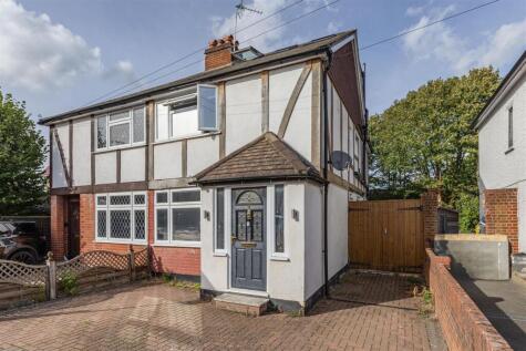 Bourneside Road, Addlestone