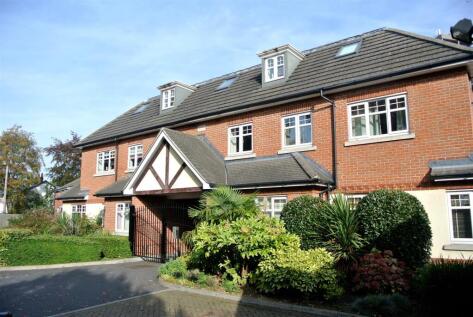 Oakdene House, Brighton Road, Addlestone