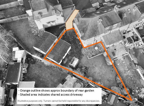 Hillside-Close-Rear-Garden-Boundary.png