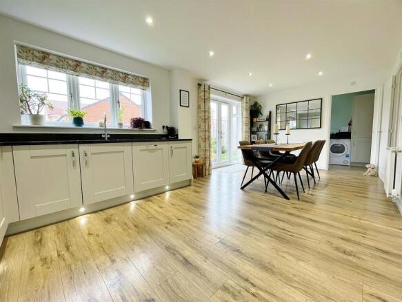 Kitchen Diner