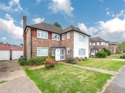Courtlands Crescent, Banstead