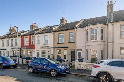 Becket Road, Worthing, West Sussex, BN14