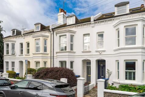 Elizabeth Road, Worthing, West Sussex, BN11