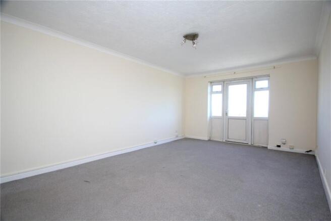 Living/Dining Area