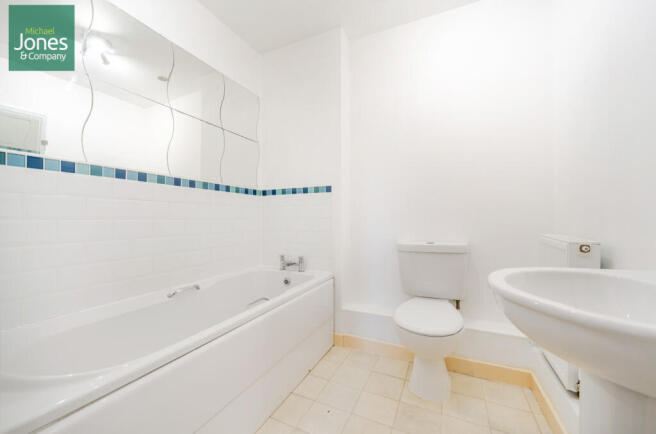 d4c0379b-228b-4b5...