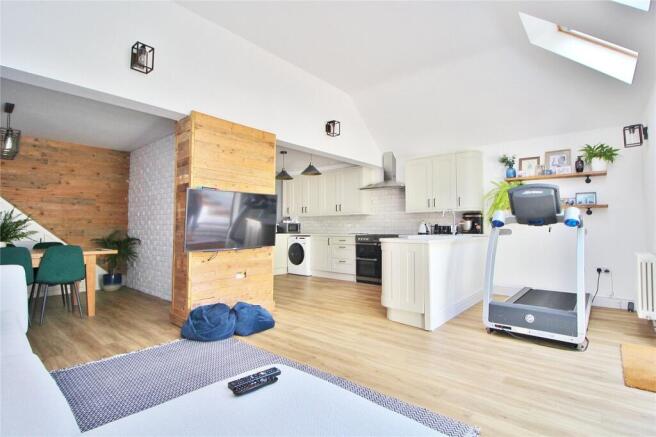 Kitchen/Living Room