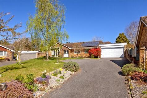 Kinfauns Drive, High Salvington, Worthing, West Sussex, BN13