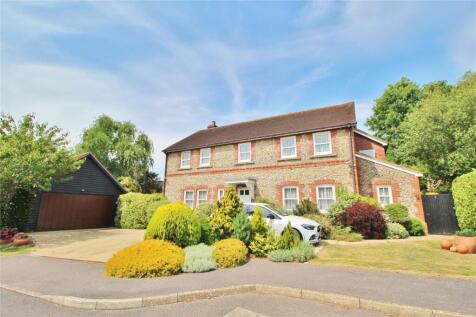 Convent Gardens, Findon, Worthing, West Sussex, BN14