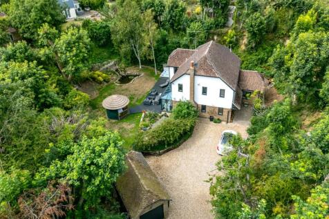 Arundel Road, High Salvington, Worthing, West Sussex, BN13
